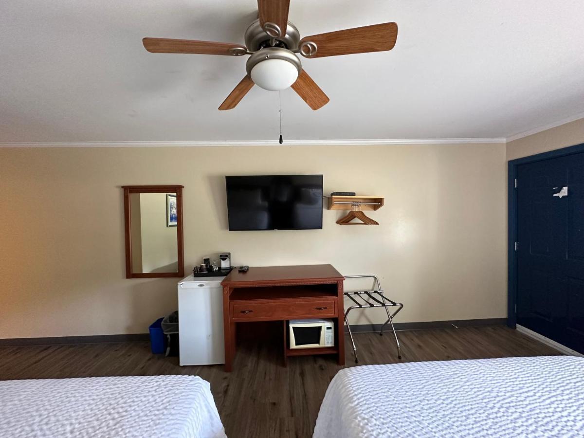 Travellers Inn Fredericton Nb Waasis Luaran gambar